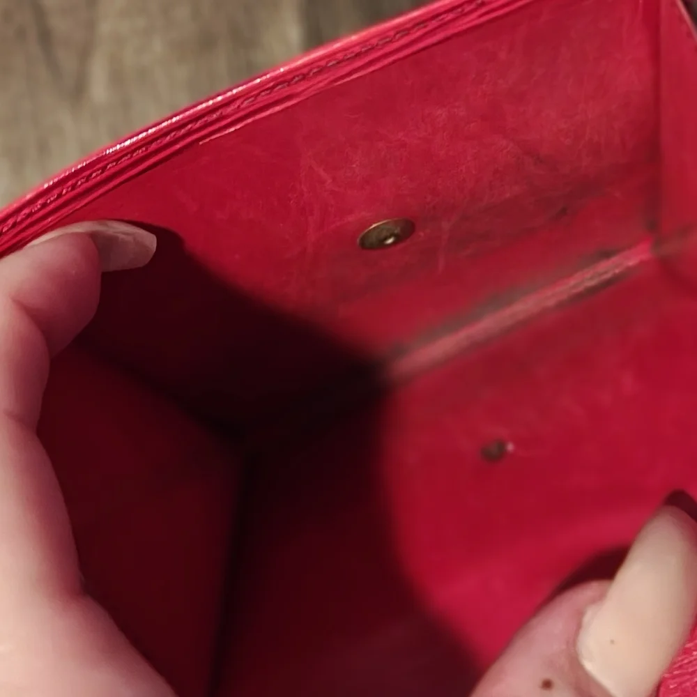 Louis Vuitton Red Epi Leather Elise Wallet - Picture 8 of 15